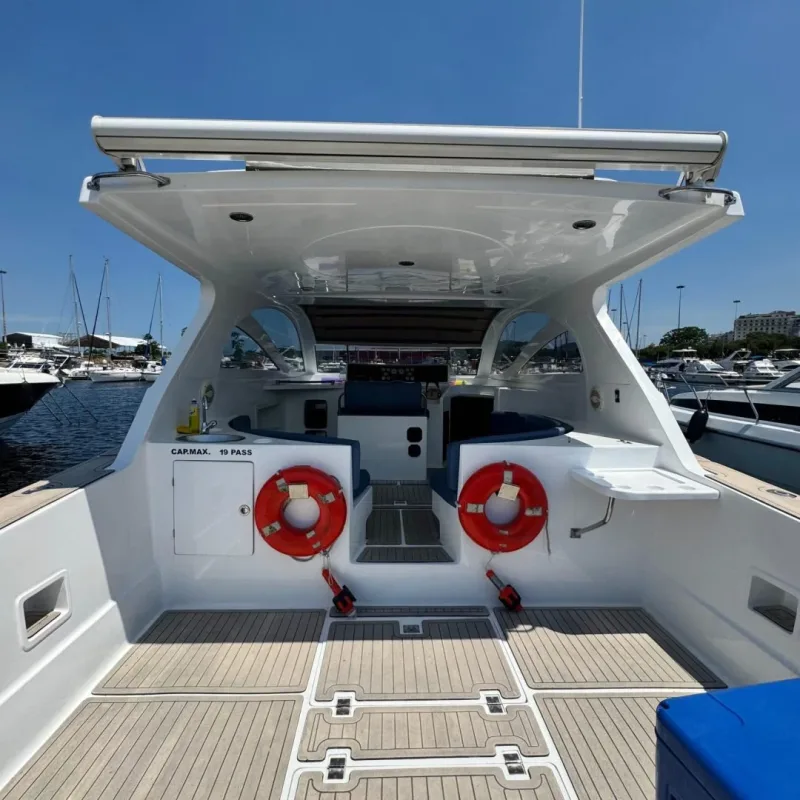 Photo of Ultran 44' MET