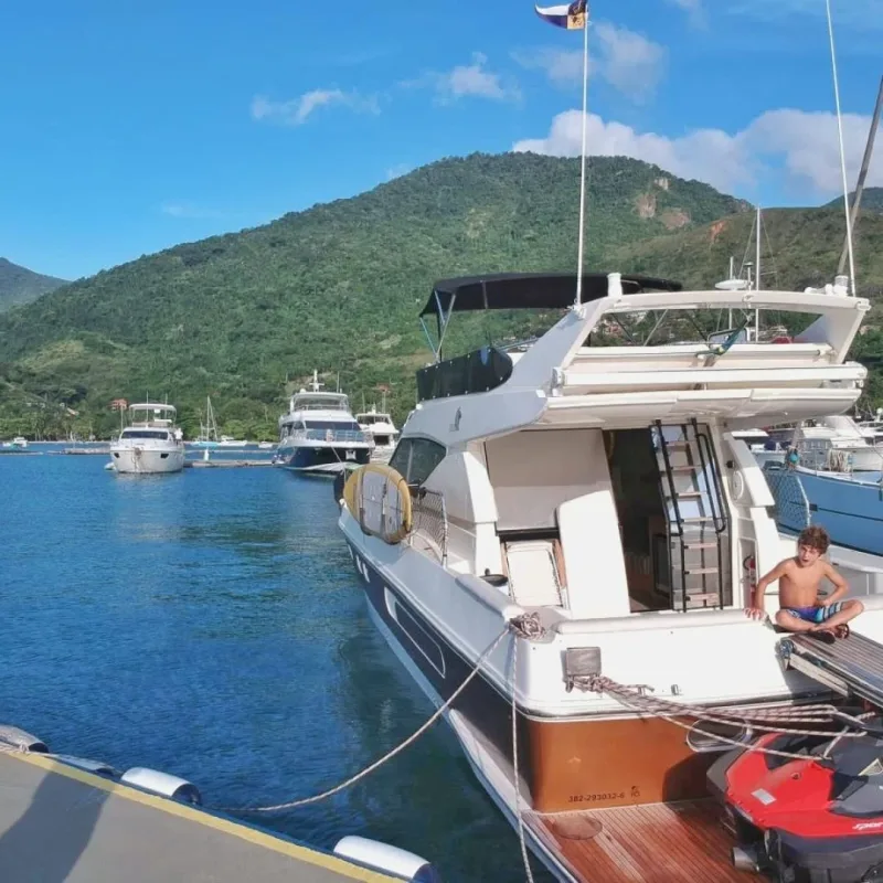 Photo of Ferretti 43' YS