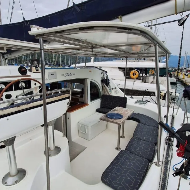 Photo of Lagoon 380 STS
