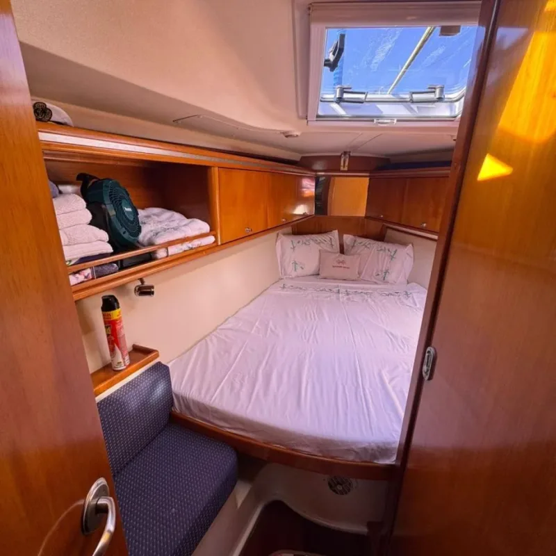 Photo of Delta 45' MC