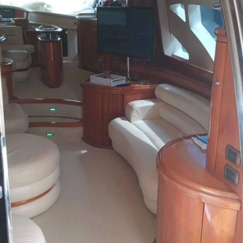 Photo of Intermarine 76'